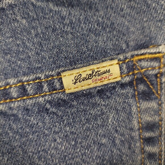 Levi's jeans shorts mens size 38 relax fit 100% cotton rugged med wash denim - Picture 3 of 12